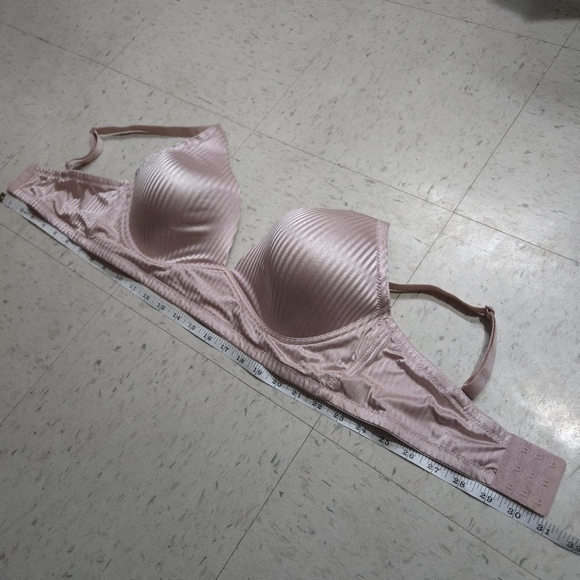 adrienne vittadini | Elegant Pink Striped Bra 38D - Picture 8 of 8